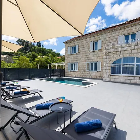 Nono Villa *